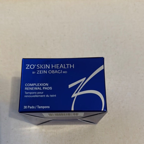 Complexion Renewal Pads - Picture 1 of 3
